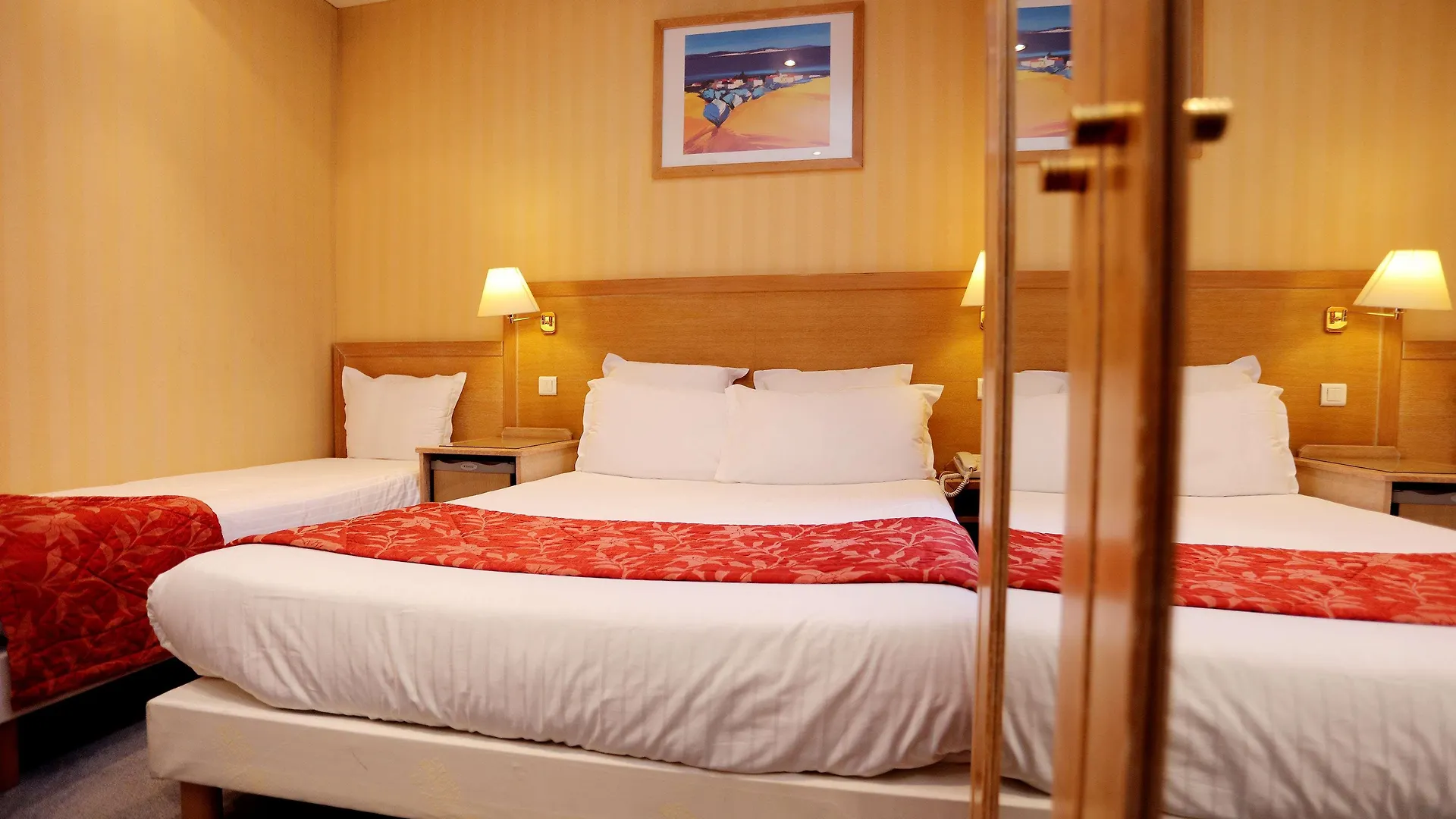 Grand Dore Hotel 3*