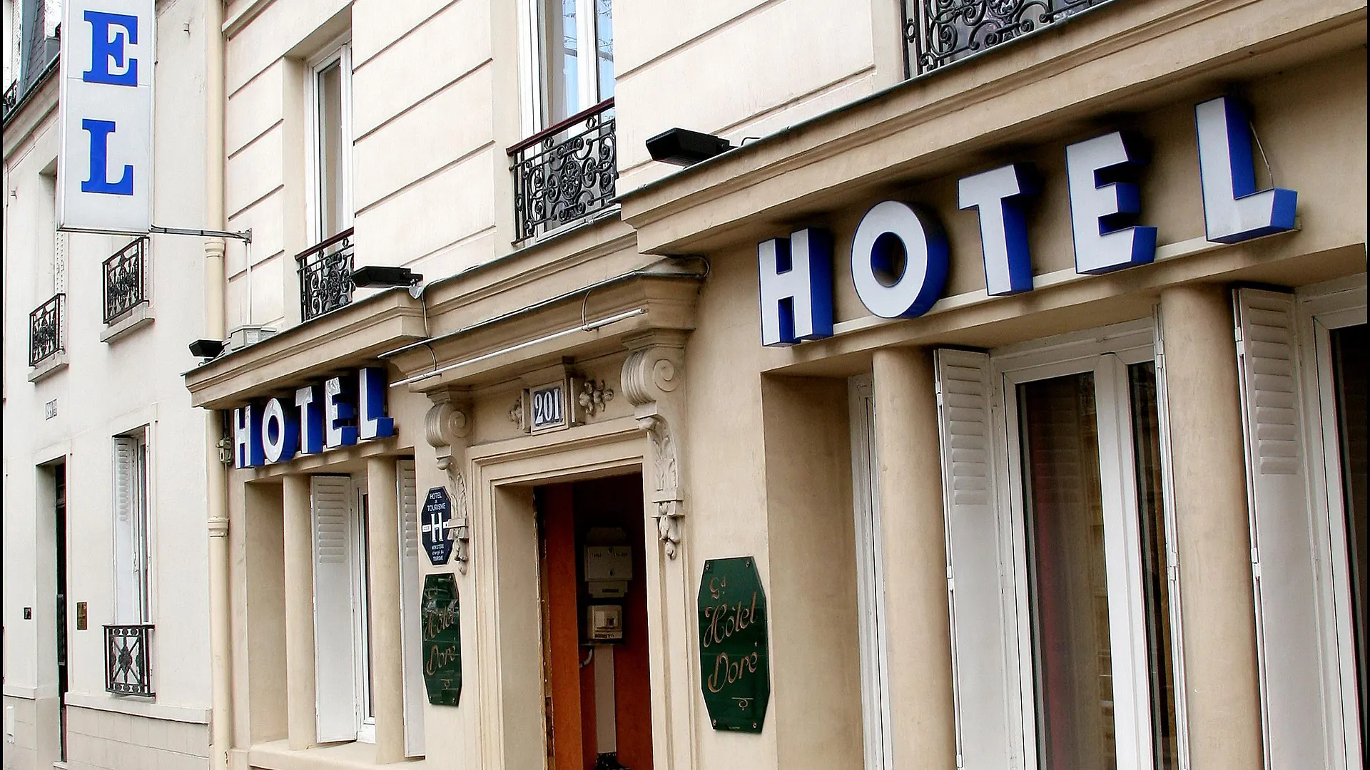 Grand Dore Hotel