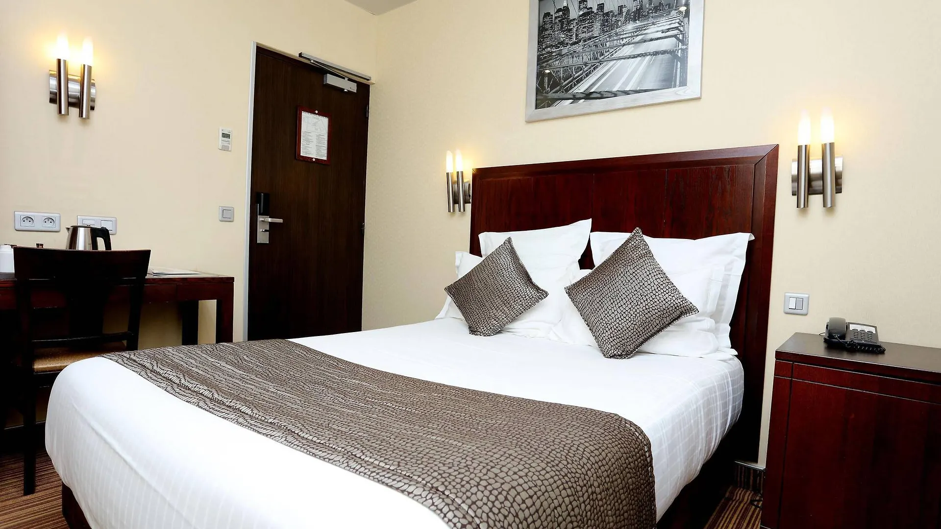 Grand Dore Hotel Paris
